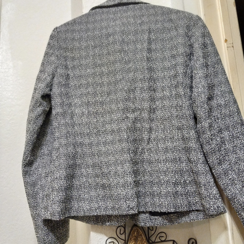 New York&Company Blazer - Picture 7 of 7
